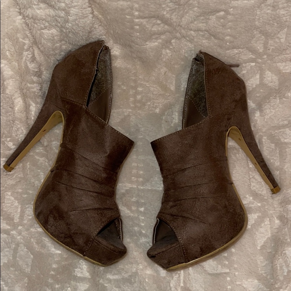 Open toe heels